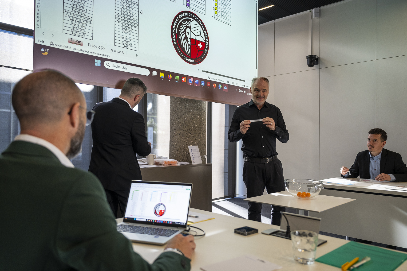 Tirage au sort du championnat suisse de football des polices, qui aura lieu les 3 et 4 jiun 2026. Musée Olympique, Lausanne, le 27 février 2026.