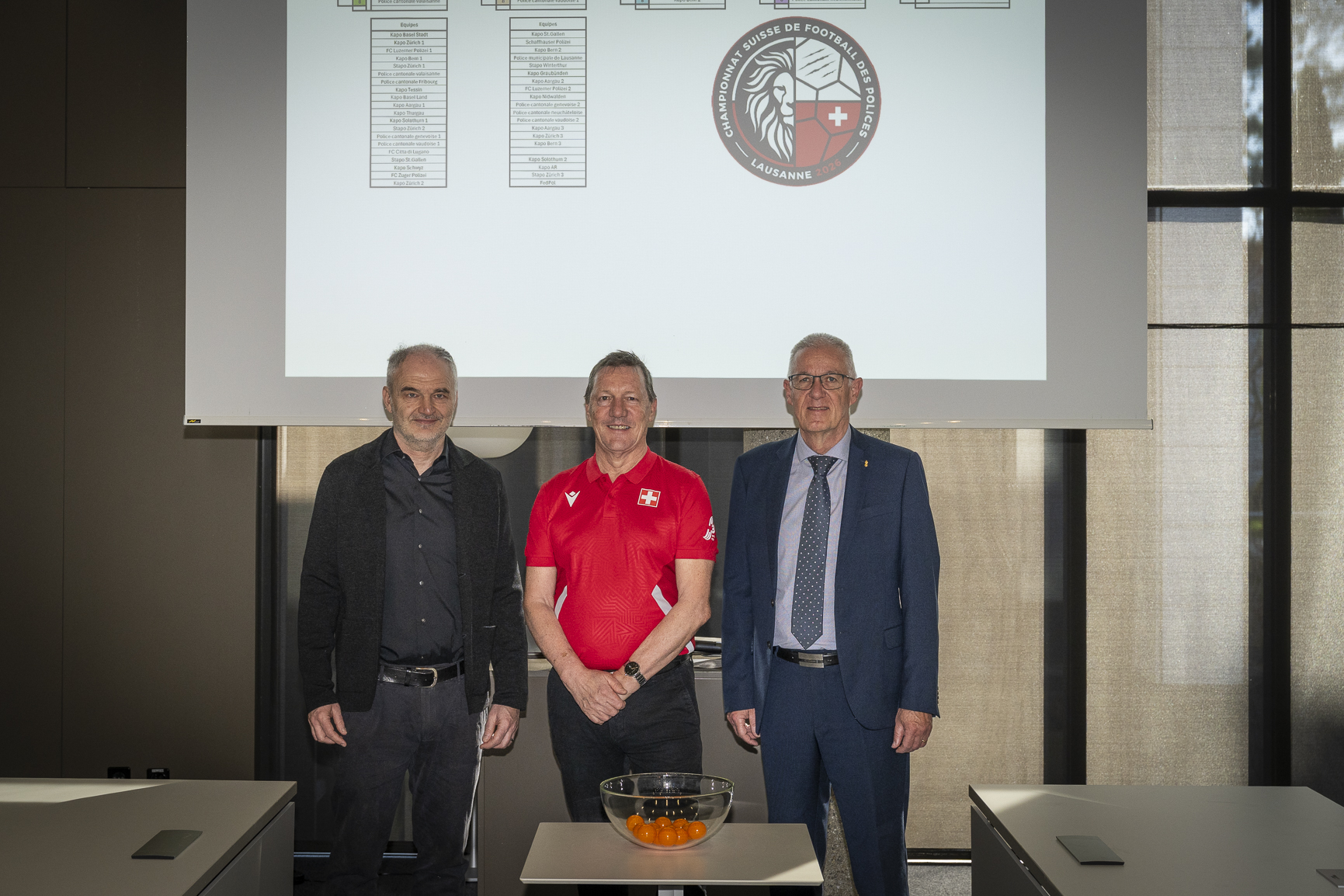 Tirage au sort du championnat suisse de football des polices, qui aura lieu les 3 et 4 jiun 2026. Musée Olympique, Lausanne, le 27 février 2026.